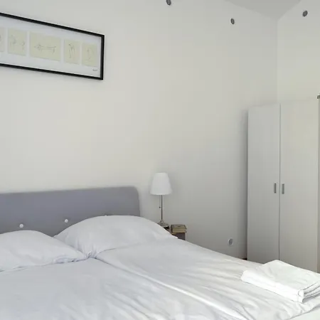 1901 By Vysehrad Apartment *